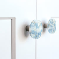 Pebbles | Powder Sand | 1.5" Circle Knob