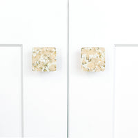 Pebbles | Light Oatmeal | 1.5" Square Knob