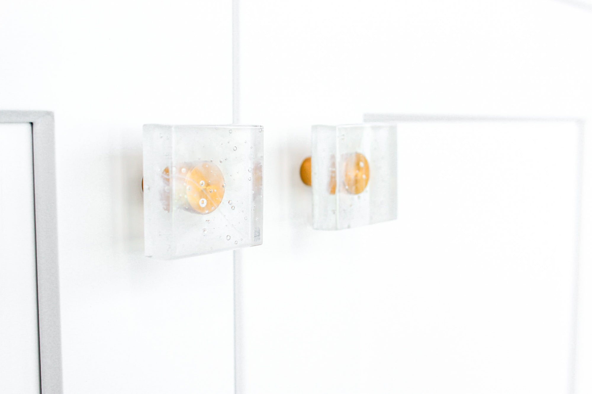 Glassia | Wispy White Glass Knob | 1.5" Square