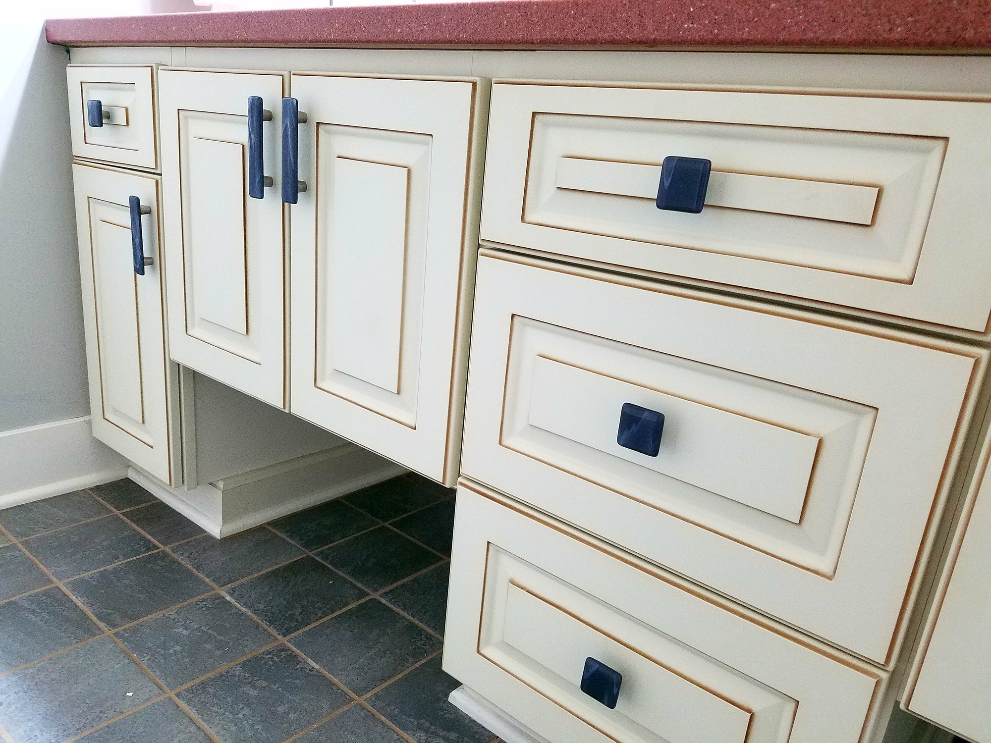 Shell | Indigo Bark | Rectangle Knob