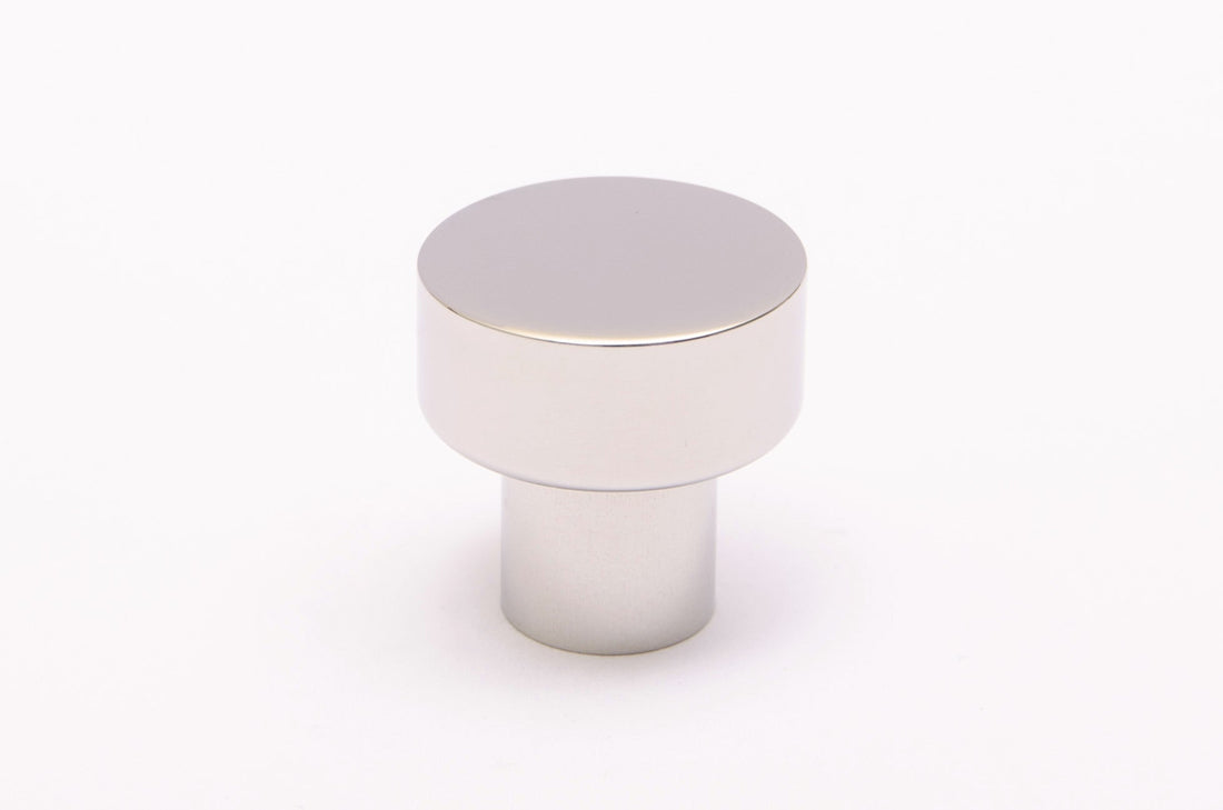 Dot 18 | Polished Stainless Steel Knob