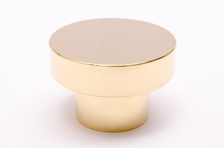 Dot 50 | Polished Brass Knob