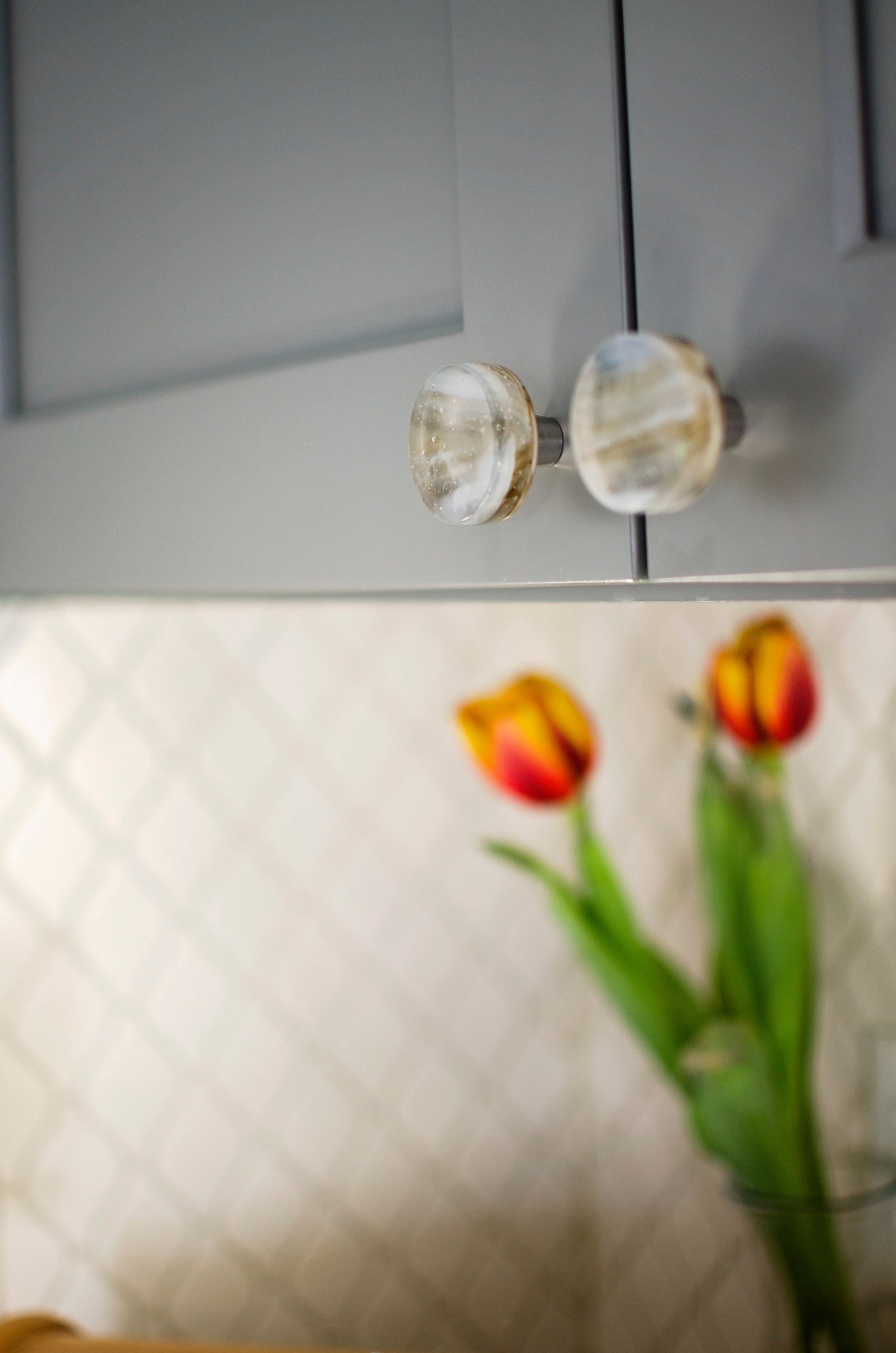 Glassia | Indigo Mist | Circle Knob